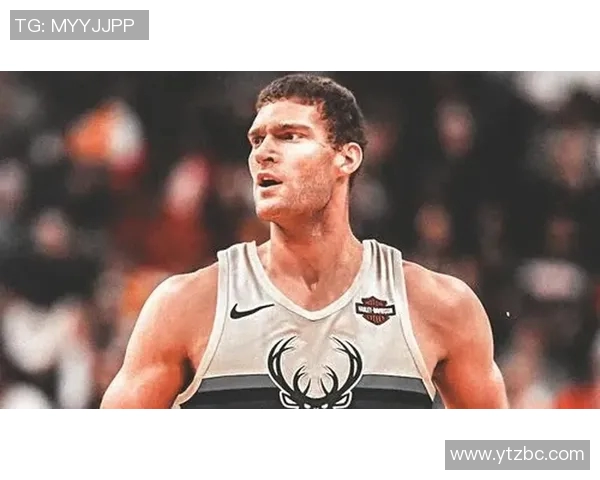 布鲁克洛佩斯:从篮球新星到NBA顶级中锋的辉煌历程与成就分析 布鲁克洛佩斯:从篮球新星到NBA顶级中锋的辉煌历程与成就分析