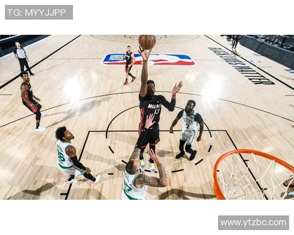 热火东部决赛上演逆转好戏——篮球赛场的震撼时刻