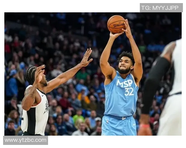 加的夫与纽卡的精彩对决直播全程回顾与分析