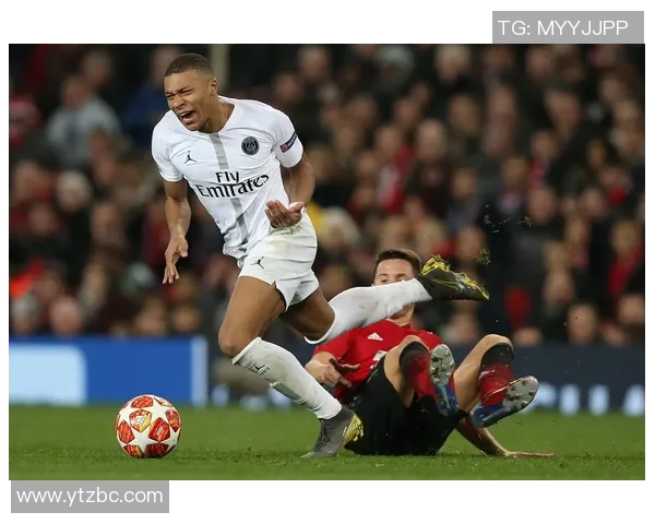 欧冠激战曼联对阵巴黎全程直播精彩瞬间不容错过