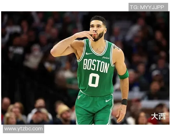 杰森塔图姆如何在NBA赛场上展现领袖风范与卓越技术 杰森塔图姆如何在NBA赛场上展现领袖风范与卓越技术