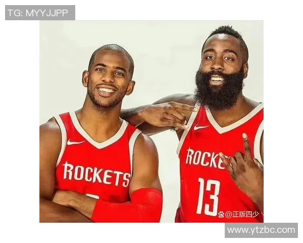 火箭与活塞激战正酣NBA赛场精彩对决引发球迷热议