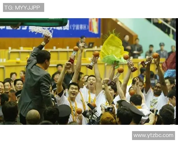 广东队与八一队精彩对决回放全程回顾与分析